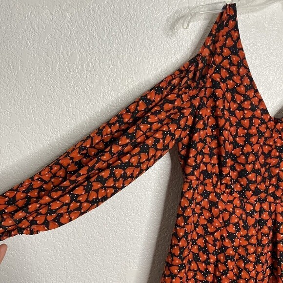 Disney Alice Through The Looking Glass Wonderland Heart Medium Dress - Picture 4 of 14